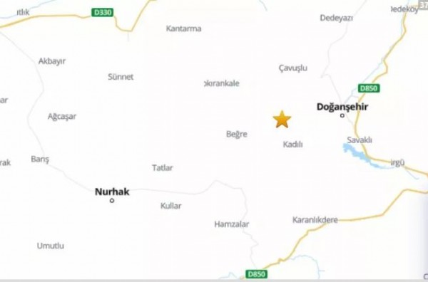 Eşinin korkusu 'deprem kabini' ürettirdi! 66 tona kadar dayanıyor